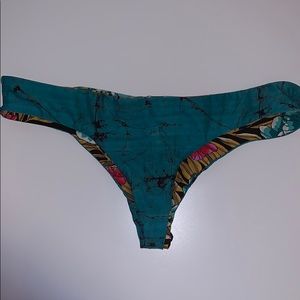 Billabong bikini bottom